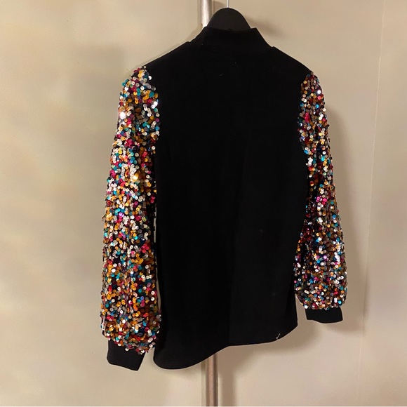 Standout Sequin Mock Turtleneck - Picture 6 of 8